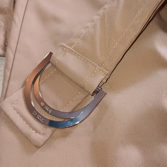 Plus Size Belted Shirt Dress With Flap Pockets - Picture 11 of 16